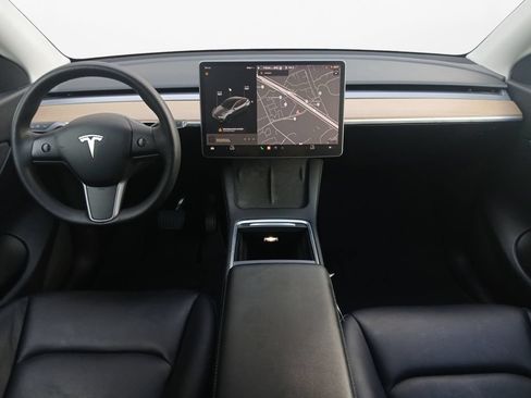 Used 2021 Tesla Model Y Long Range AWD/4WD image 20