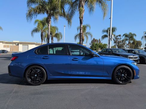 Used 2023 BMW 330i Sedan w/ M Sport Package RWD image 11