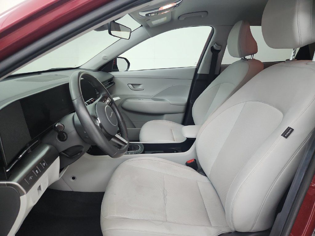Used 2025 Hyundai Kona SEL AWD/4WD image 20