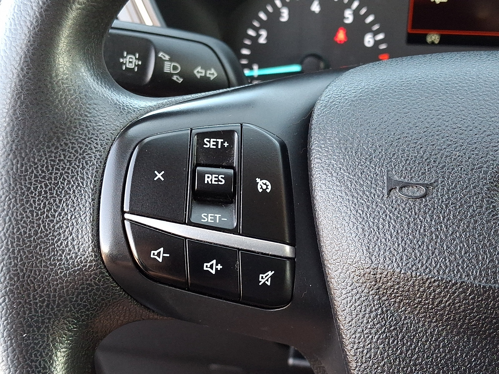 Certified 2022 Ford Escape SE AWD/4WD image 23