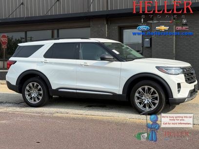 Used 2025 Ford Explorer Active w/ Active Comfort Package
