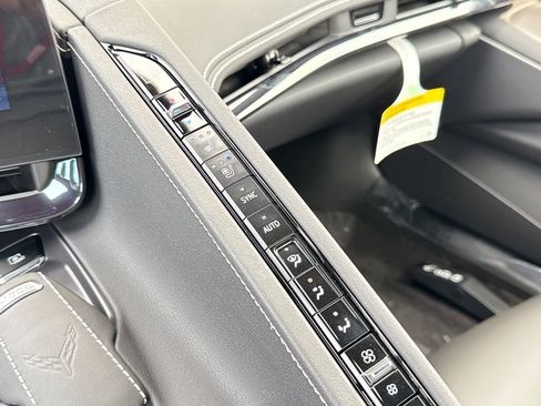 New 2025 Chevrolet Corvette E-Ray image 23
