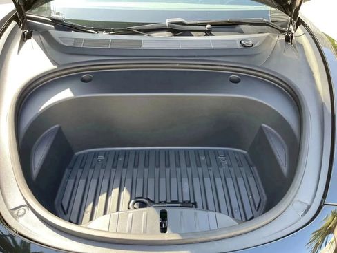 Used 2023 Tesla Model 3 Standard Range RWD image 36