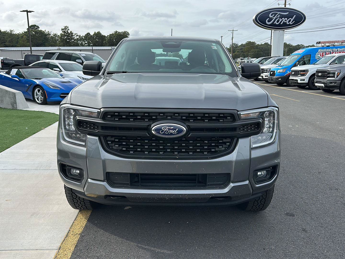 Used 2025 Ford Ranger XL w/ Trailer Tow Package AWD/4WD image 2