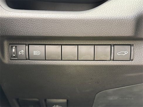 Used 2025 Toyota RAV4 XLE Premium image 22