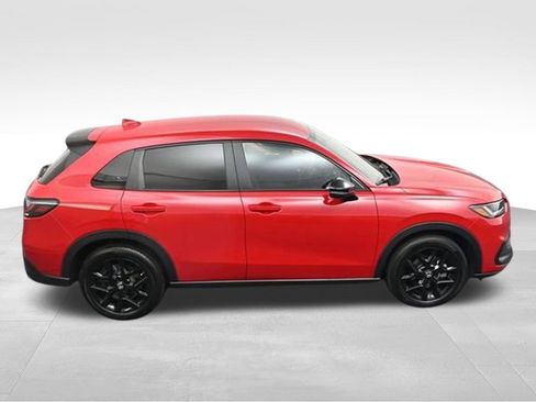 Used 2024 Honda HR-V Sport image 40