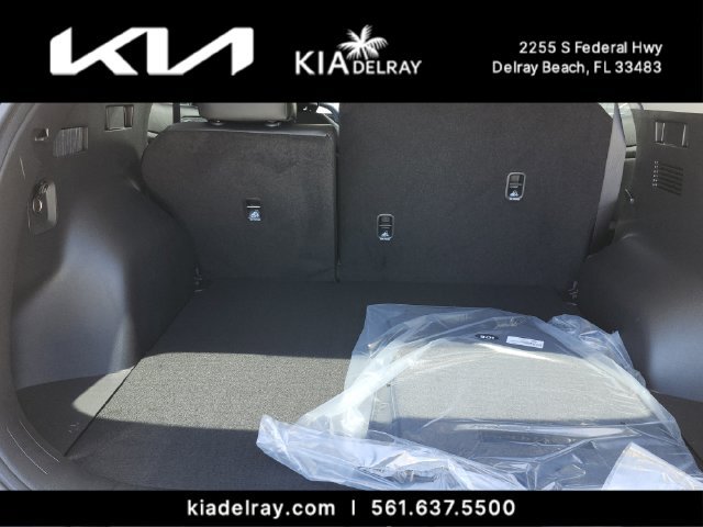 New 2026 Kia Sportage SX FWD image 8