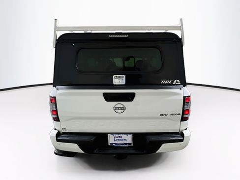 Used 2023 Nissan Frontier SV w/ Technology Package AWD/4WD image 6