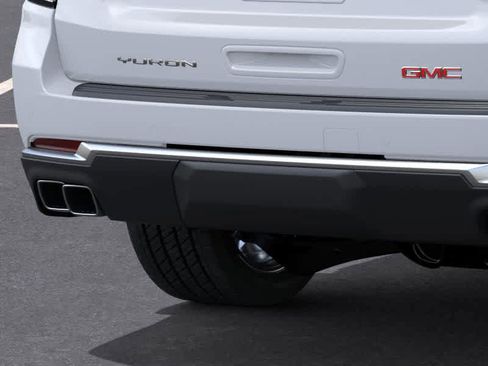 New 2026 GMC Yukon Denali w/ Sun & Power Step Package image 14