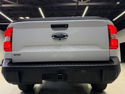 Used 2023 Ford Maverick Lariat w/ Lariat Luxury Package FWD image 13