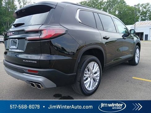 Used 2026 GMC Acadia Elevation w/ Elevation Premium Package AWD/4WD image 8