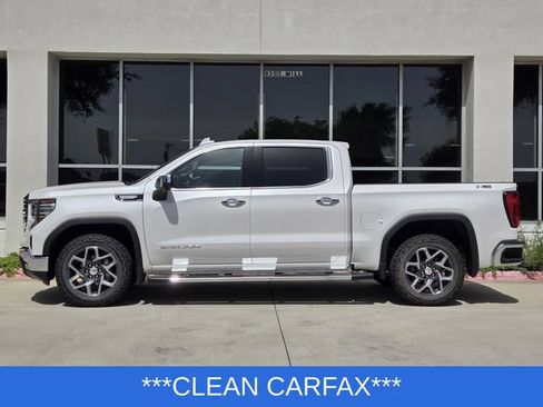 Used 2022 GMC Sierra 1500 SLT AWD/4WD image 4