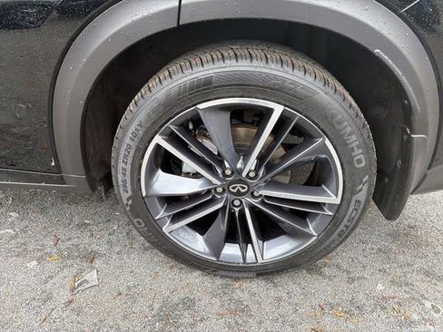 Used 2023 INFINITI QX50 Sport image 6