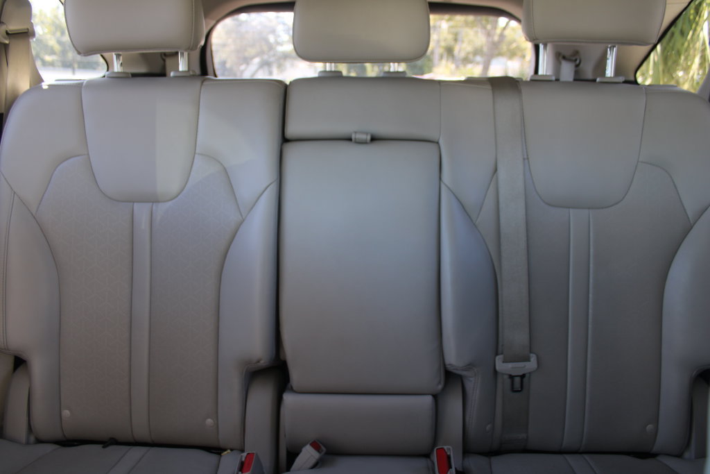Certified 2023 Kia Sorento S w/ Panoramic Sunroof Package FWD image 55