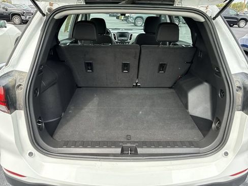 Used 2023 Chevrolet Equinox LS FWD image 20