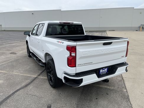 Used 2026 Chevrolet Silverado 1500 RST w/ RST Select Package AWD/4WD image 4