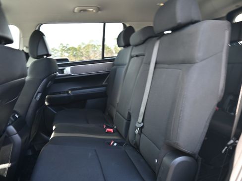 Used 2024 Hyundai Santa Fe SE image 28