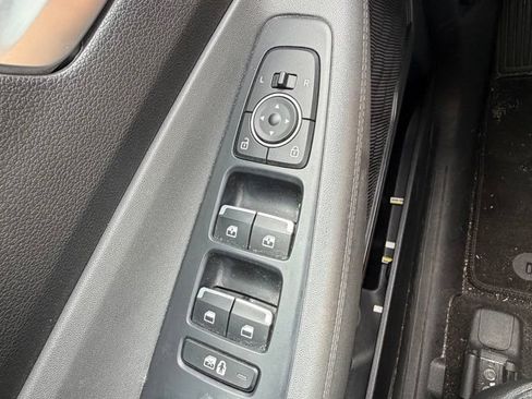 Used 2023 Hyundai Santa Fe SEL AWD/4WD image 19