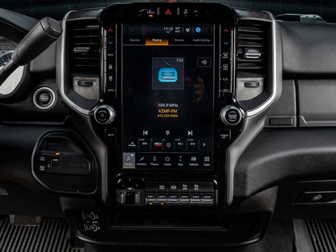 Used 2024 RAM 3500 Big Horn w/ Night Edition image 22