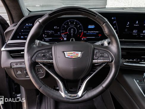 Used 2023 Cadillac Escalade ESV V image 23