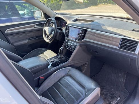 Used 2021 Volkswagen Atlas SEL Premium AWD/4WD image 6