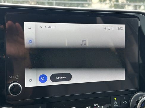 Used 2024 Toyota Highlander LE image 37