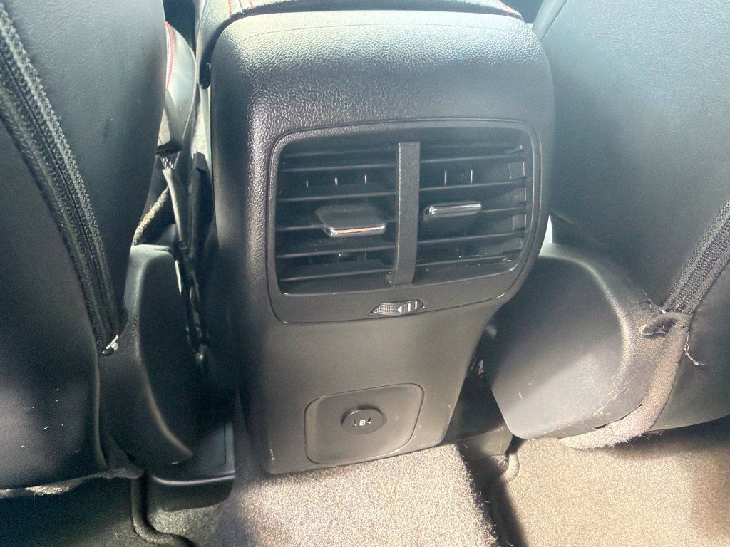 Used 2025 Ford Escape ST-Line Select AWD/4WD image 30