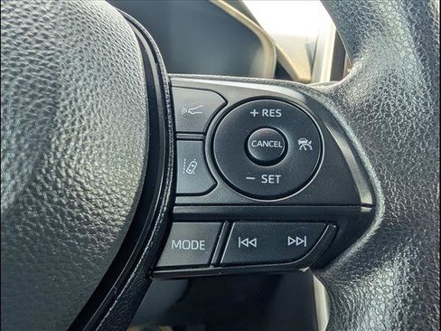 Used 2024 Toyota RAV4 XLE image 16