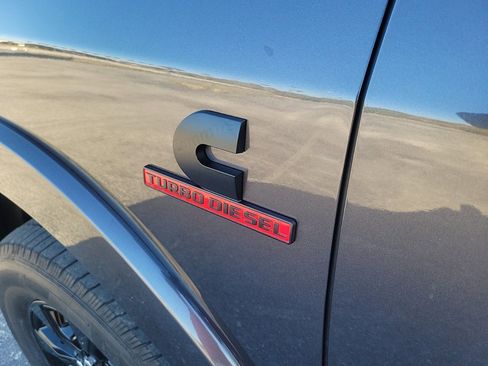 Used 2022 RAM 3500 Limited image 10