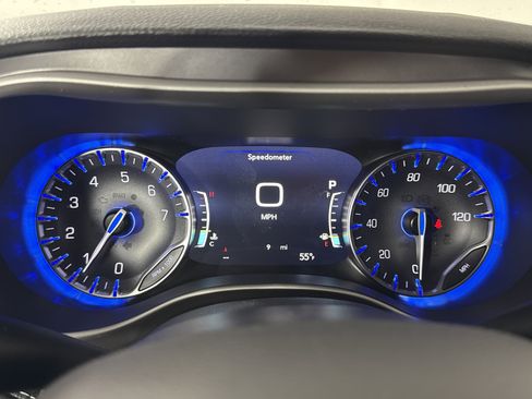 New 2026 Chrysler Pacifica Select image 19