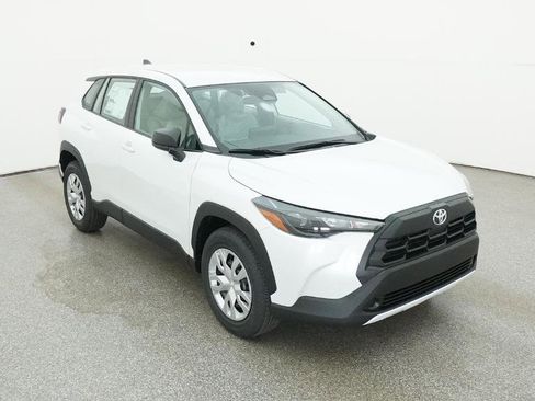 Used 2026 Toyota Corolla Cross L image 87