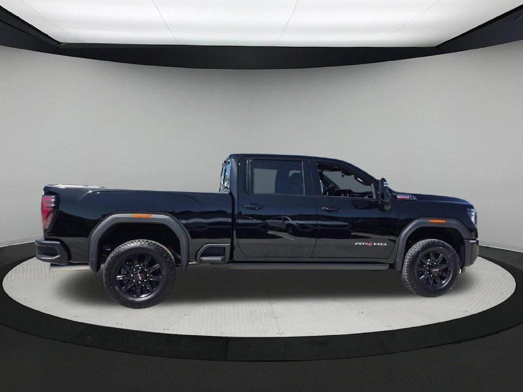 New 2026 GMC Sierra 2500 AT4 w/ AT4 Premium Plus Package AWD/4WD image 6
