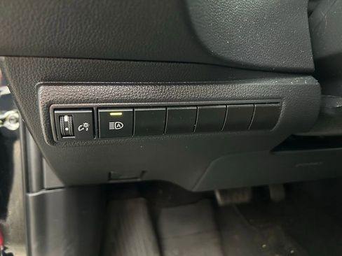 Certified 2024 Toyota Corolla LE image 17