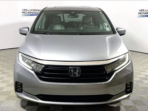 Used 2022 Honda Odyssey Touring image 2