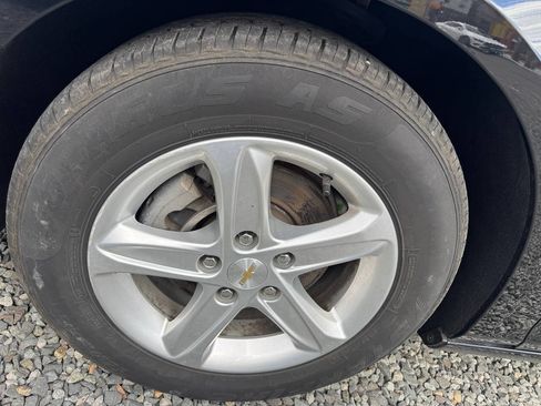 Used 2024 Chevrolet Malibu LT image 27