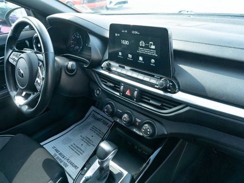Used 2021 Kia Forte GT-Line FWD image 37