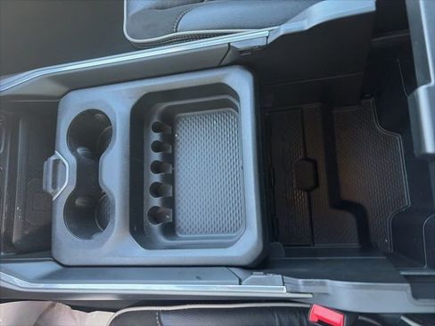 Used 2023 RAM 1500 Laramie AWD/4WD image 19