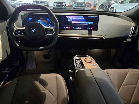New 2026 BMW iX xDrive45 w/ Executive Package image 19