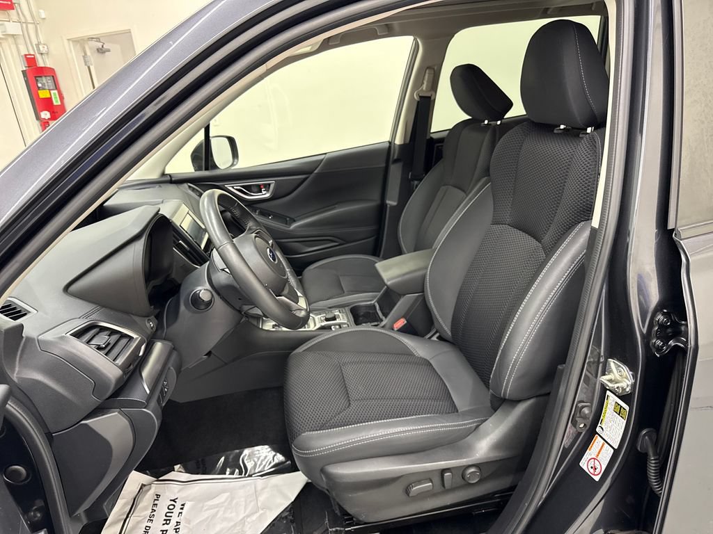 Used 2019 Subaru Forester Premium AWD/4WD image 15