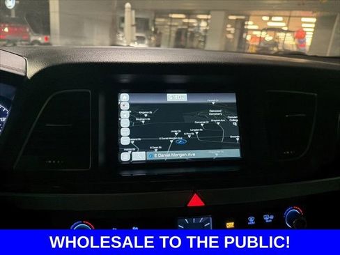 Used 2017 Genesis G80 3.8 image 23