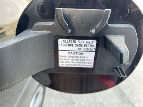 Used 2023 Subaru Legacy Limited image 18