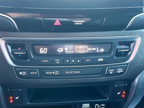 Used 2023 Honda Passport TrailSport image 16