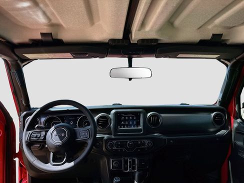Used 2023 Jeep Gladiator Sport AWD/4WD image 19