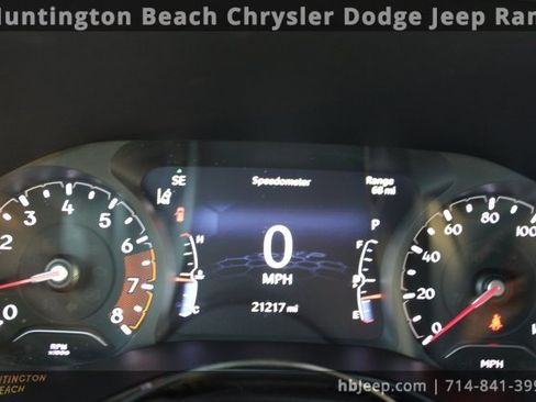 Used 2022 Jeep Compass Limited image 18