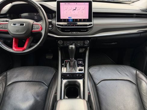 Used 2022 Jeep Compass Trailhawk w/ Trailhawk Elite Group image 26