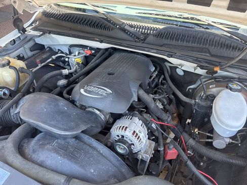 Used 2004 GMC Sierra 1500 SLT w/ Light Duty Power Package RWD image 30