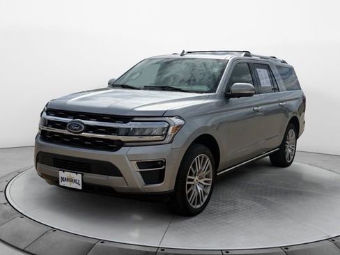 Used 2024 Ford Expedition Max Limited AWD/4WD image 7