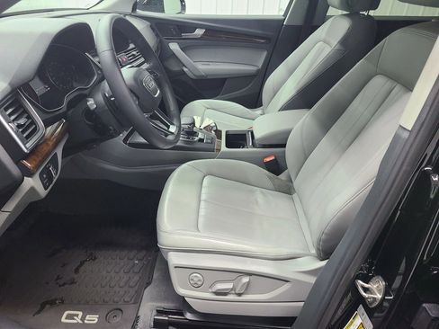 Used 2019 Audi Q5 2.0T Premium image 22