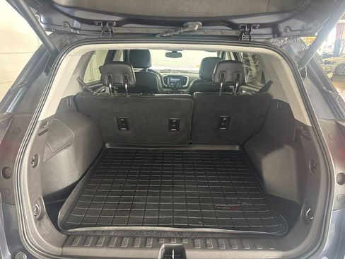 Used 2019 GMC Terrain SLT w/ Preferred Package image 19