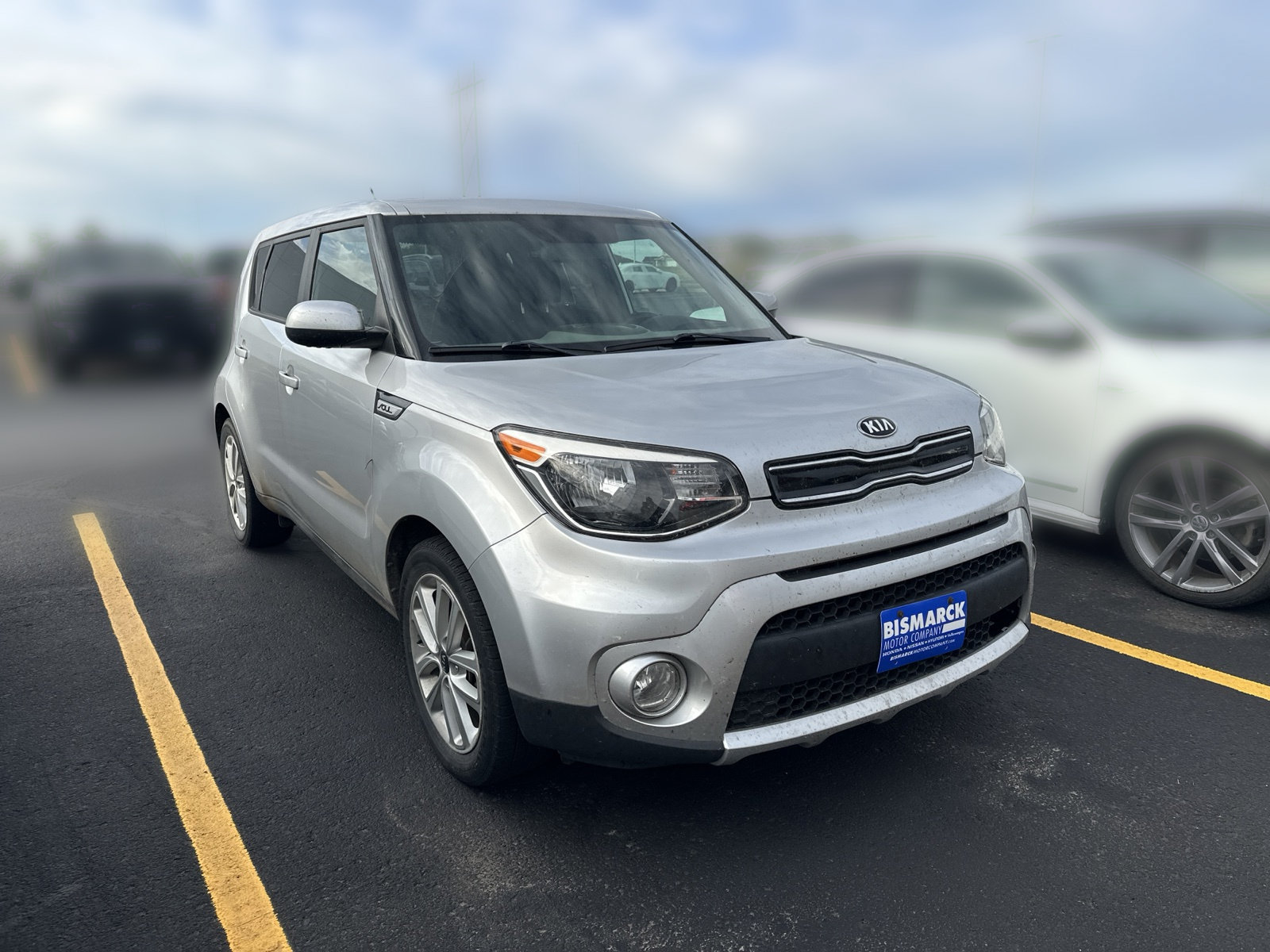 Used 2017 Kia Soul + FWD image 2